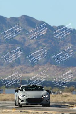 media/Nov-23-2025-Speed Ventures (Sun) [[88f20b6e61]]/6-Yellow Group/Session 1 (Turns 16 and 17 Exit)/